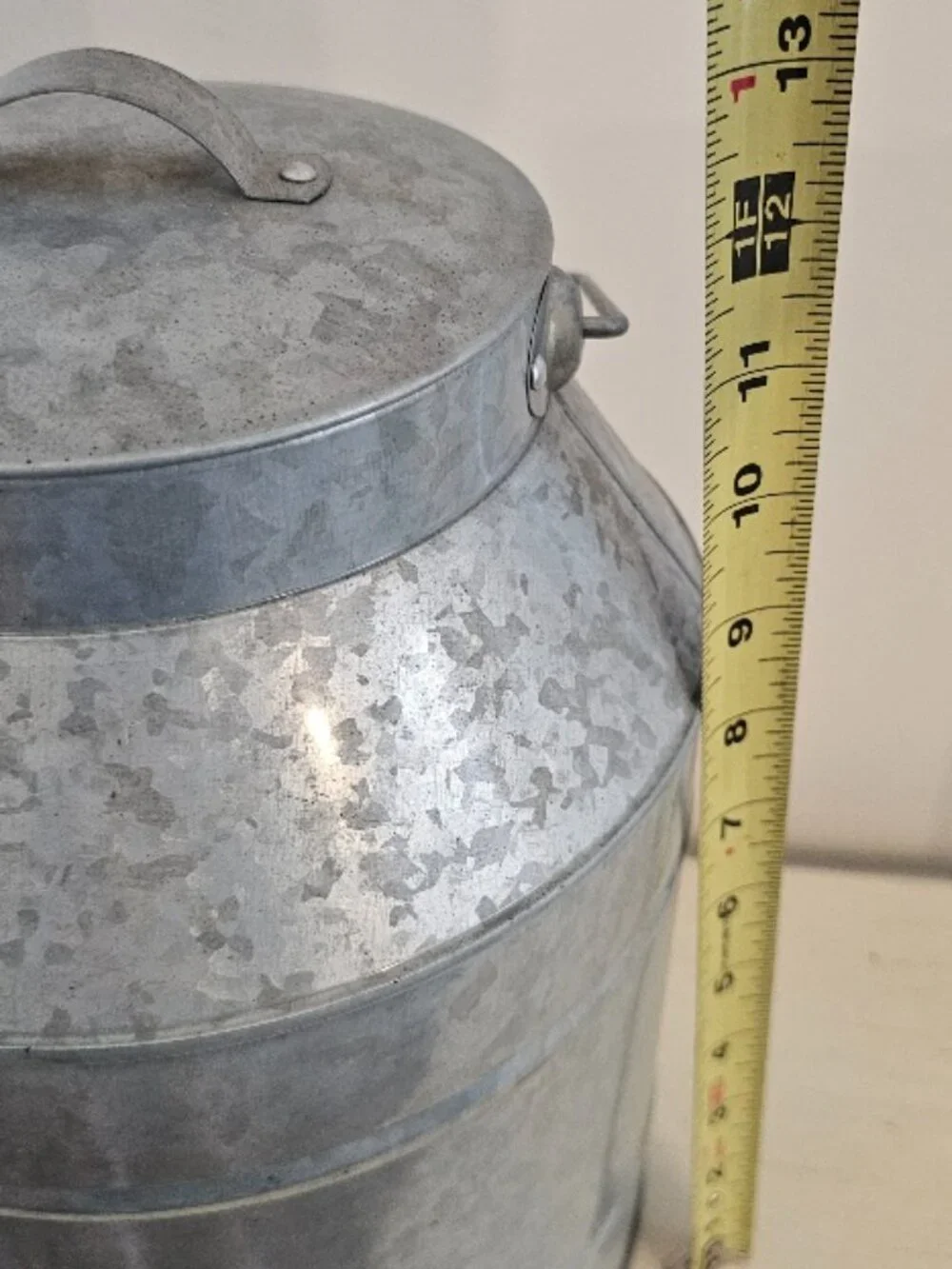 NWOT BHG 2.5 Gallon Galvanized Metal Steel Water Beverage Dispenser Farm Country